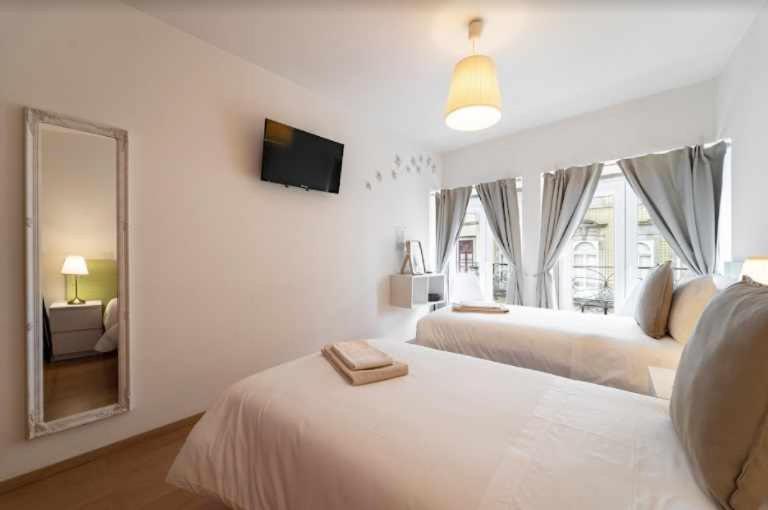 Se Guesthouse Braga Szoba fotó