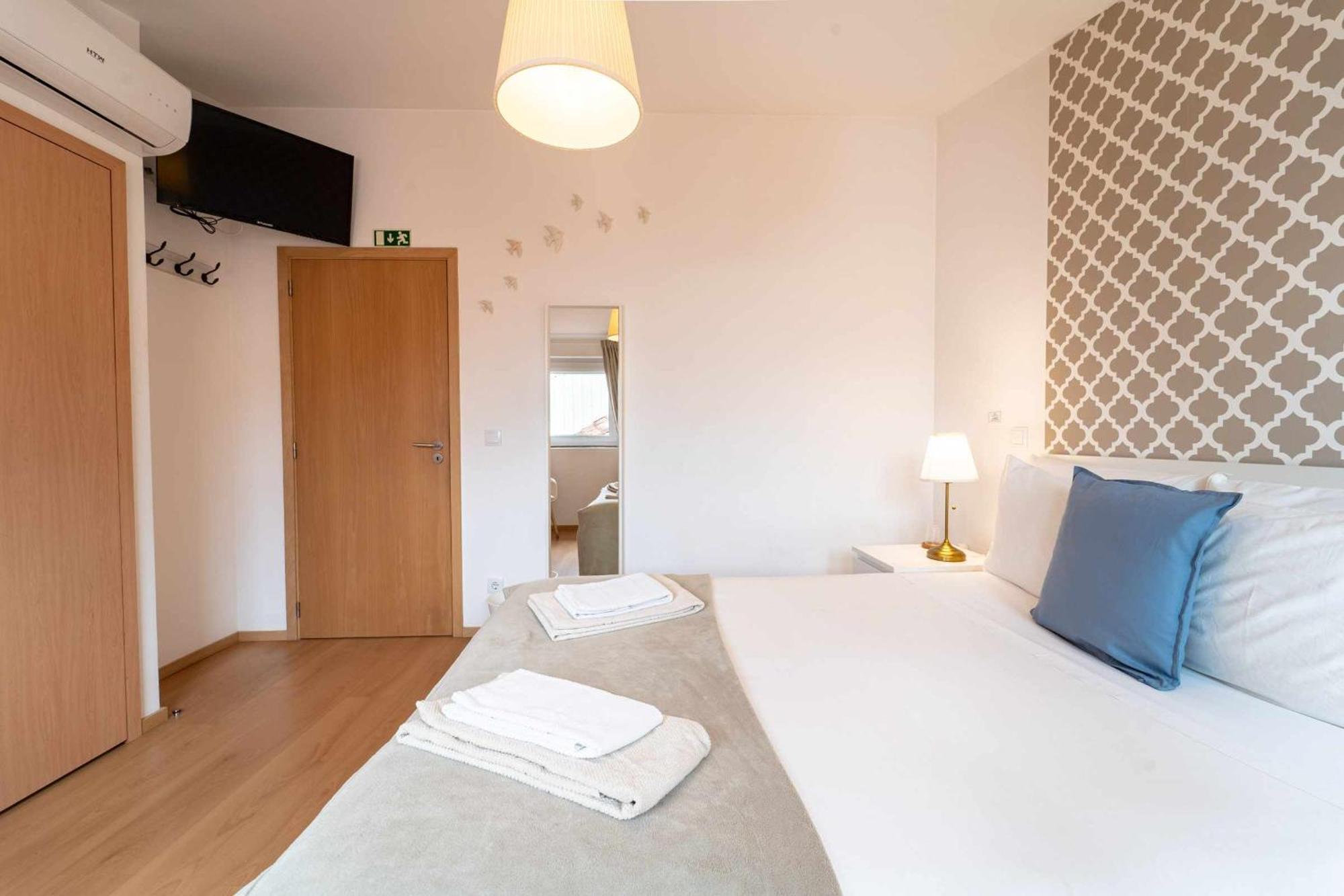 Se Guesthouse Braga Szoba fotó